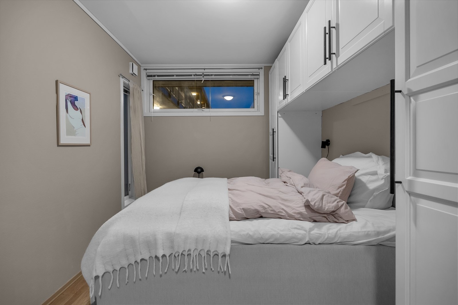 Soverom. Galleribilde