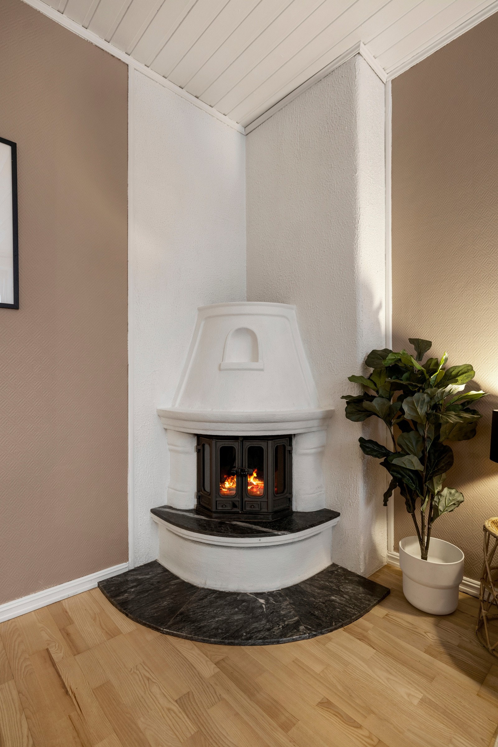 - Peis som skaper en hyggelig atmosfære - Galleribilde