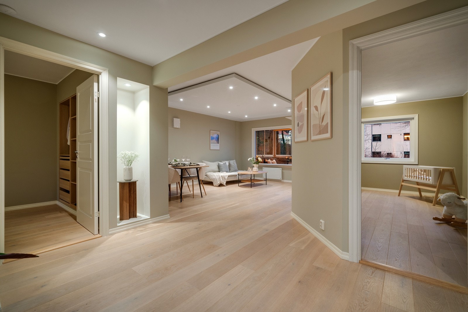 Lys 1-stavs parkett på gulv Galleribilde