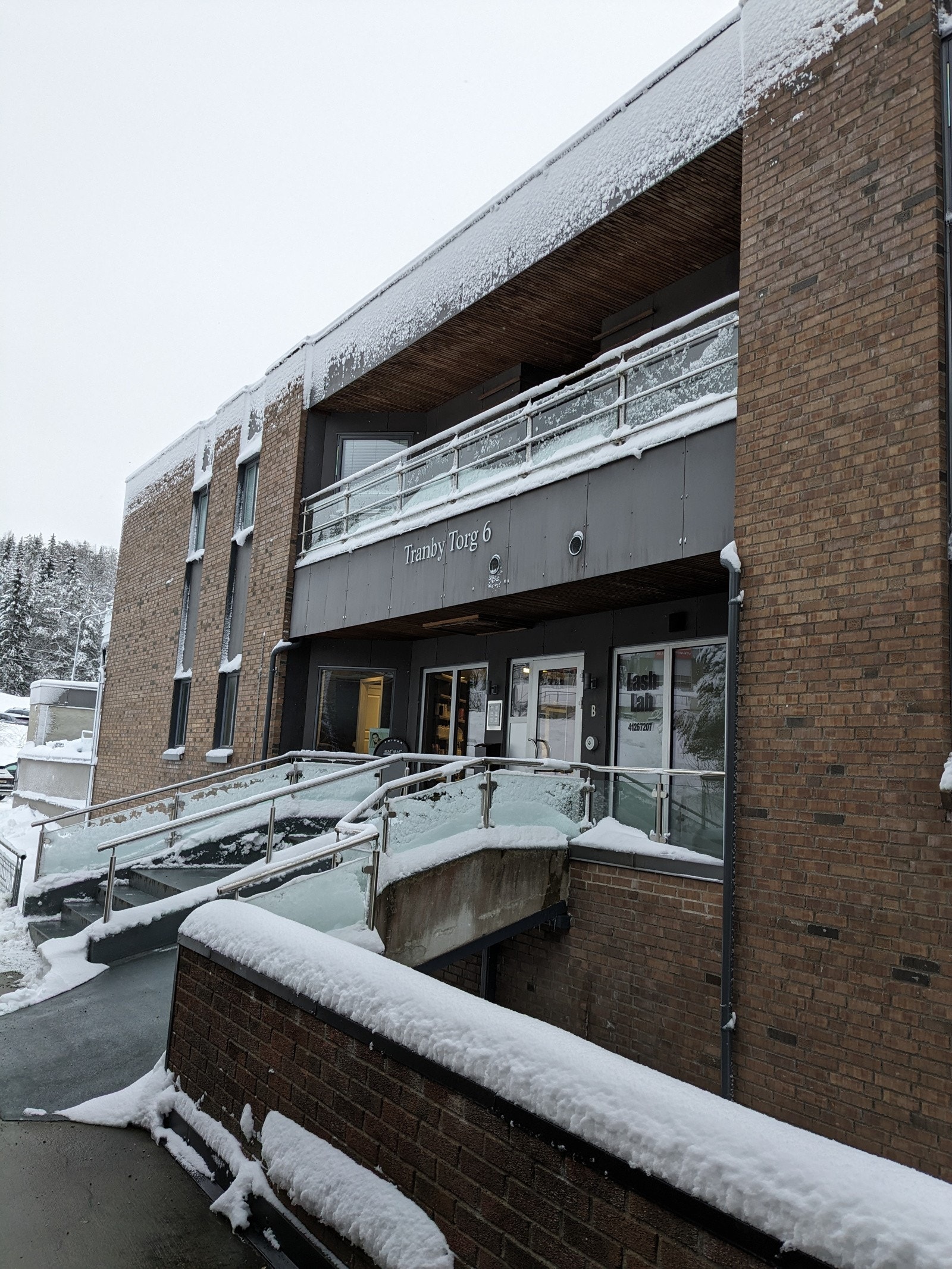 Inngangsparti Galleribilde