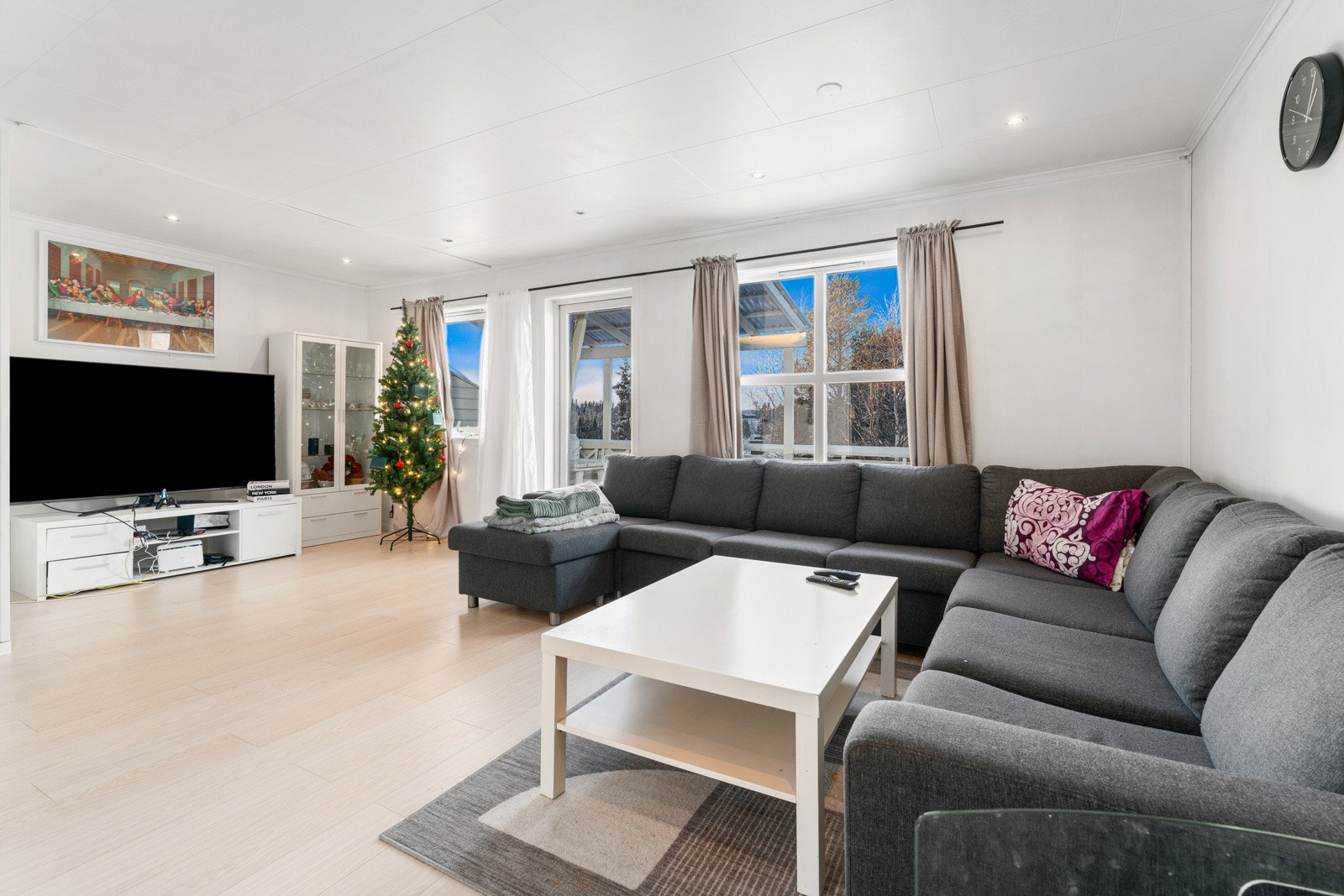 Moderne og tidsriktige overflater. Galleribilde