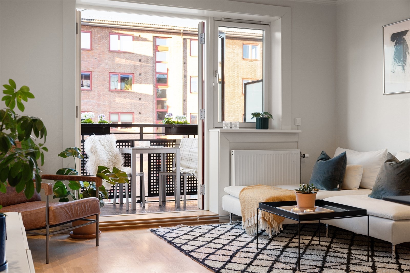 Internett, kabel-TV, varmtvann og oppvarming er inkludert i felleskostnadene. Galleribilde