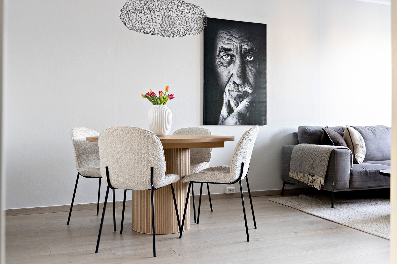 Leiligheten holder en gjennomgående god standard Galleribilde