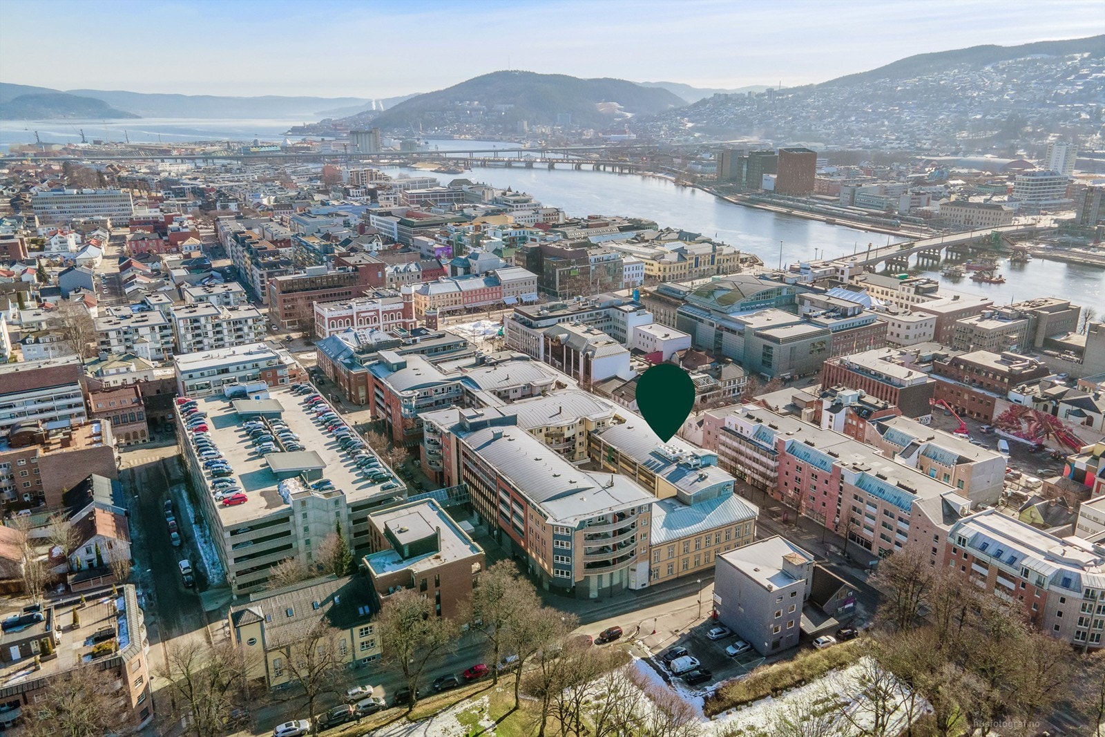 Kort gangavstand til bussknutepunkt i nærheten av torget og kun 10 minutters gange til Drammen togstasjon Galleribilde