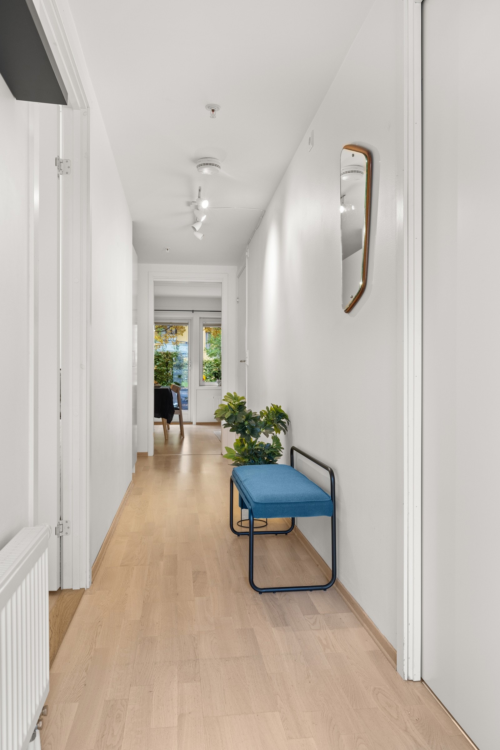 Entréen gir et godt førsteinntrykk av boligen. Galleribilde
