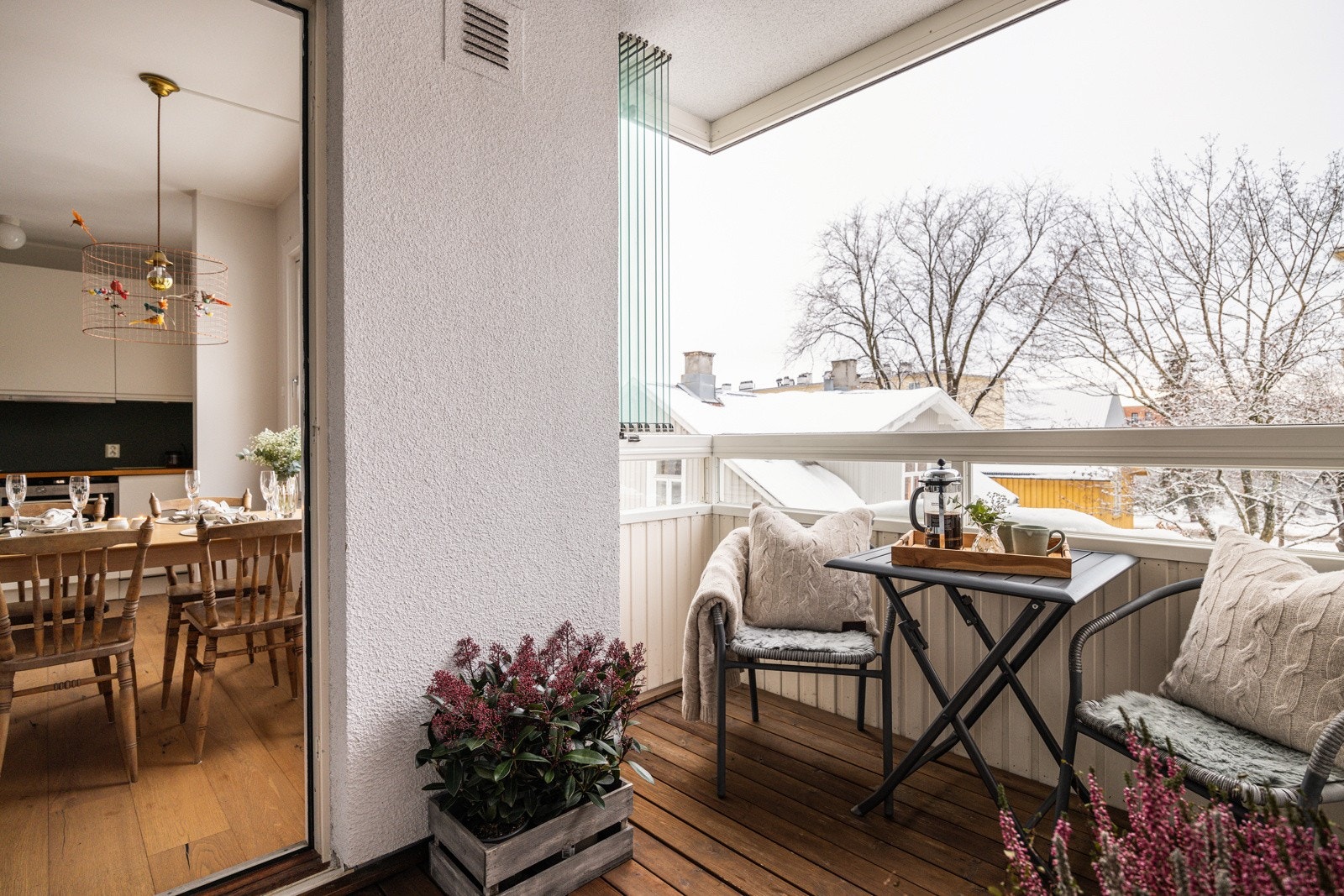 På balkongen er det plass til utemøbler og diverse beplantning. Galleribilde