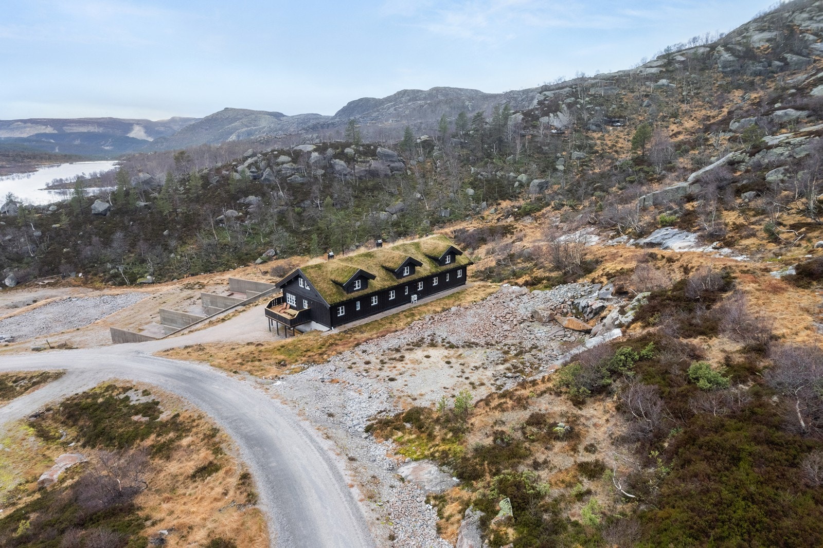 Tomtestørrelse: 869 kvm. Galleribilde