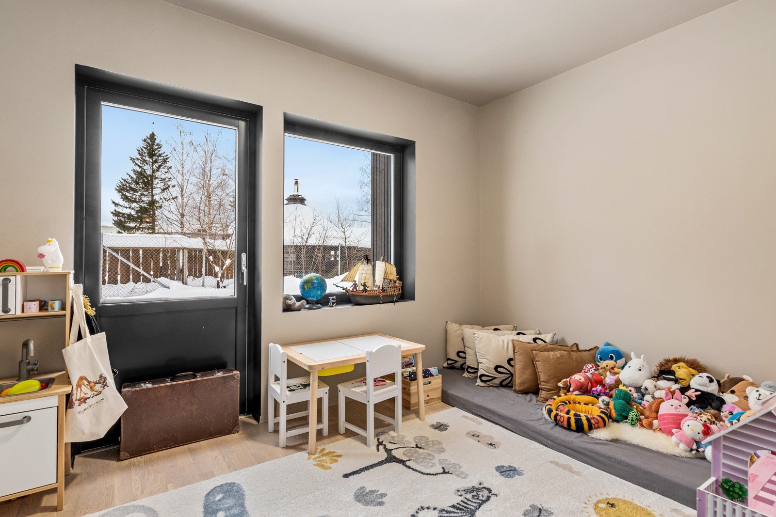 Tv-stue som i dag benyttes som soverom Galleribilde