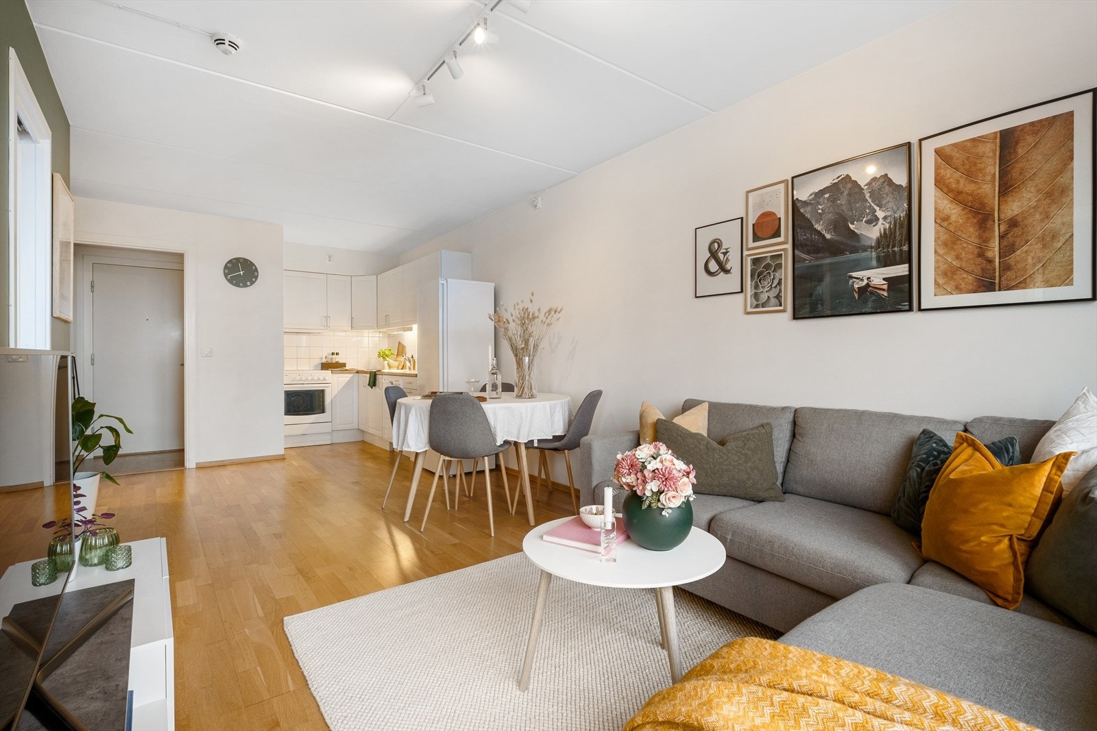 Lave felleskostnader på kr. 2 277,- per måned. Galleribilde
