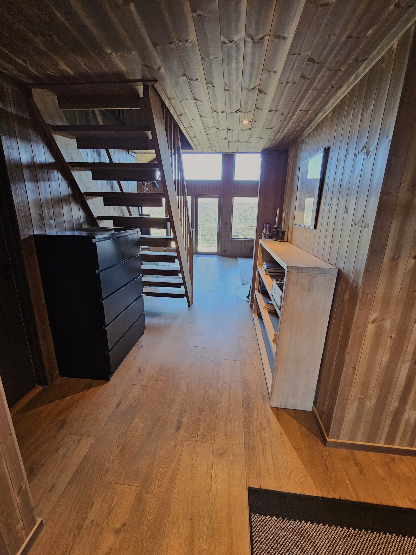 Gang ut mot stue Galleribilde