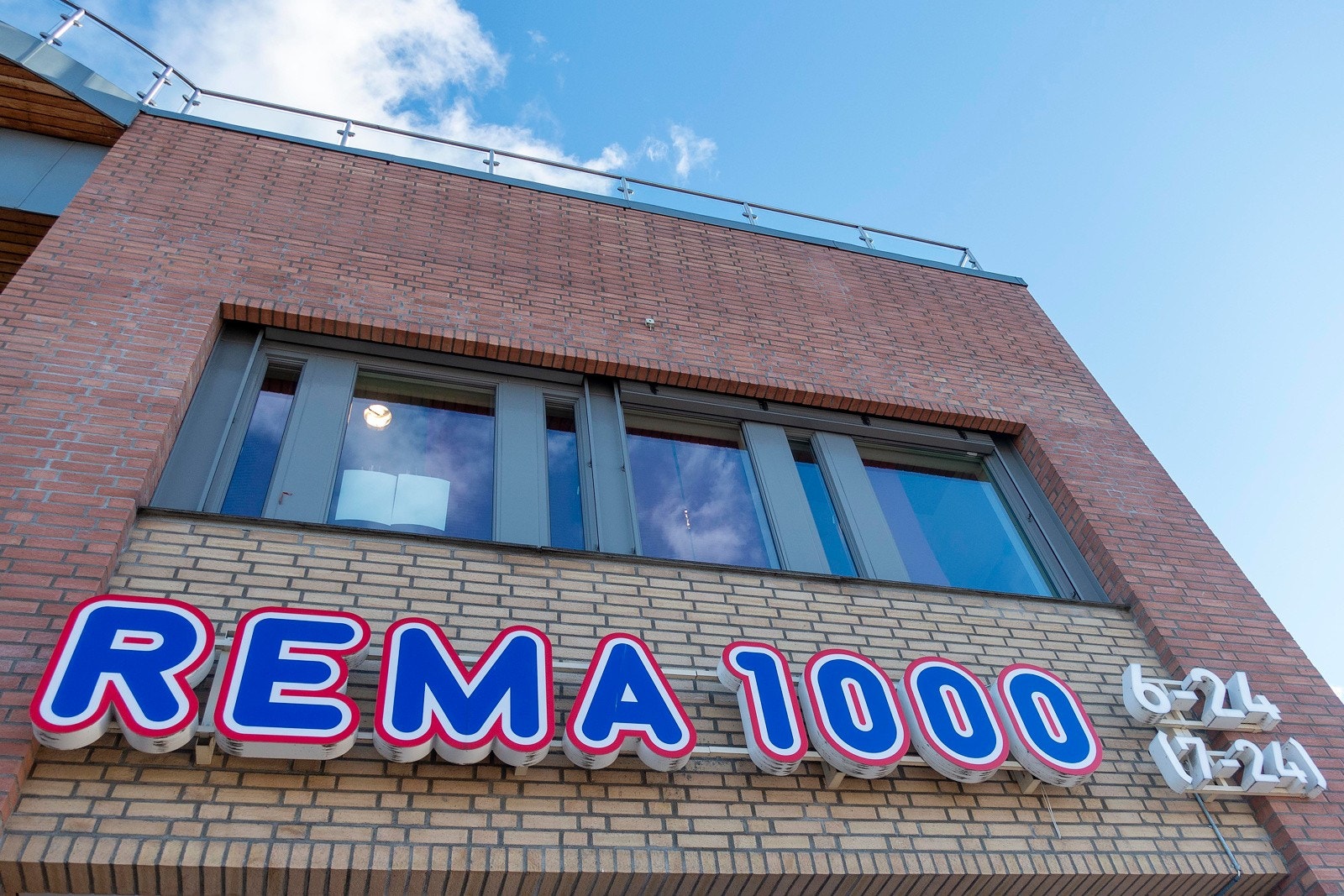 Det er også kort vei til Rema 1000 og Kiwi XL. Galleribilde