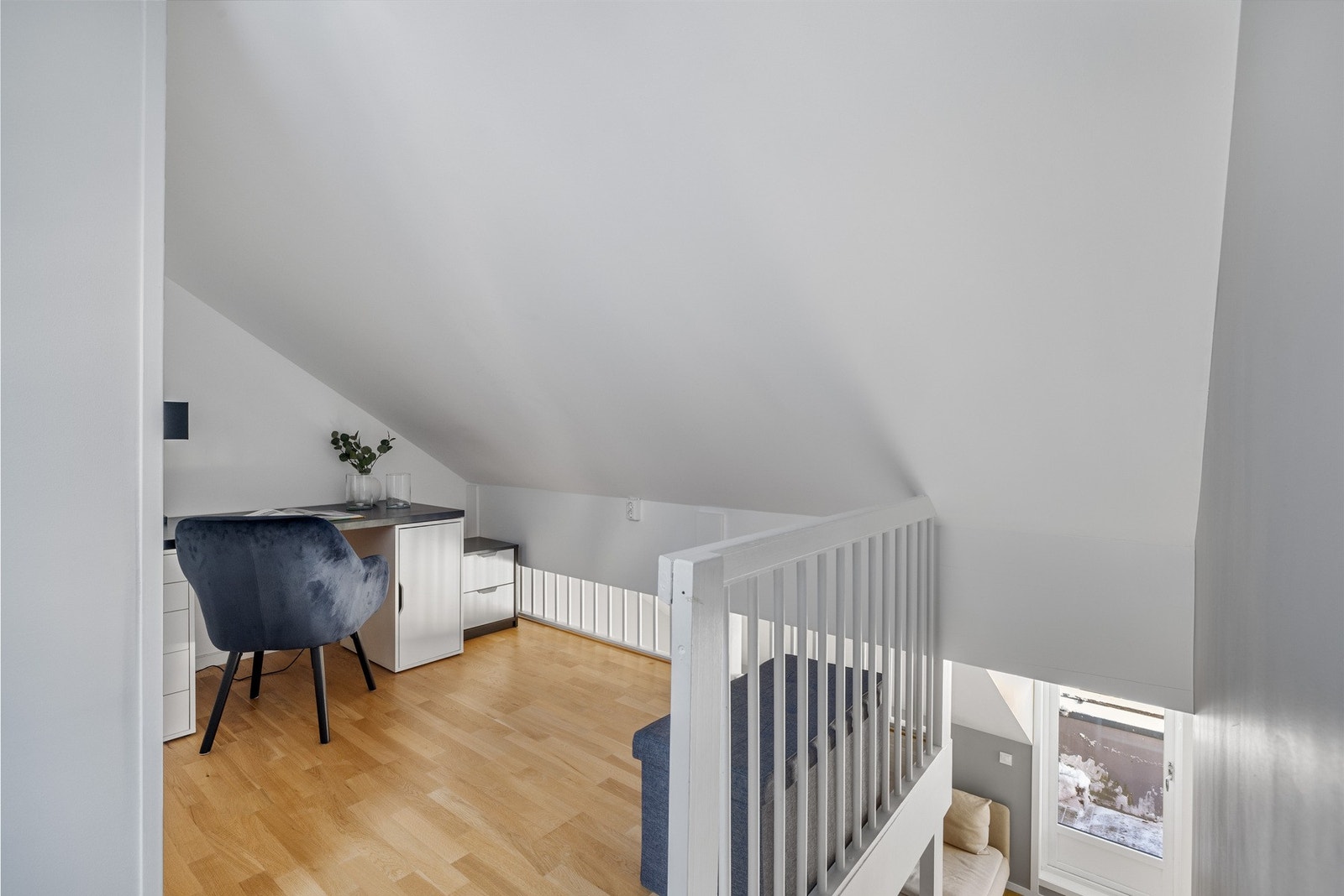 Det er tilrettelagt plass for kontorløsning. Galleribilde