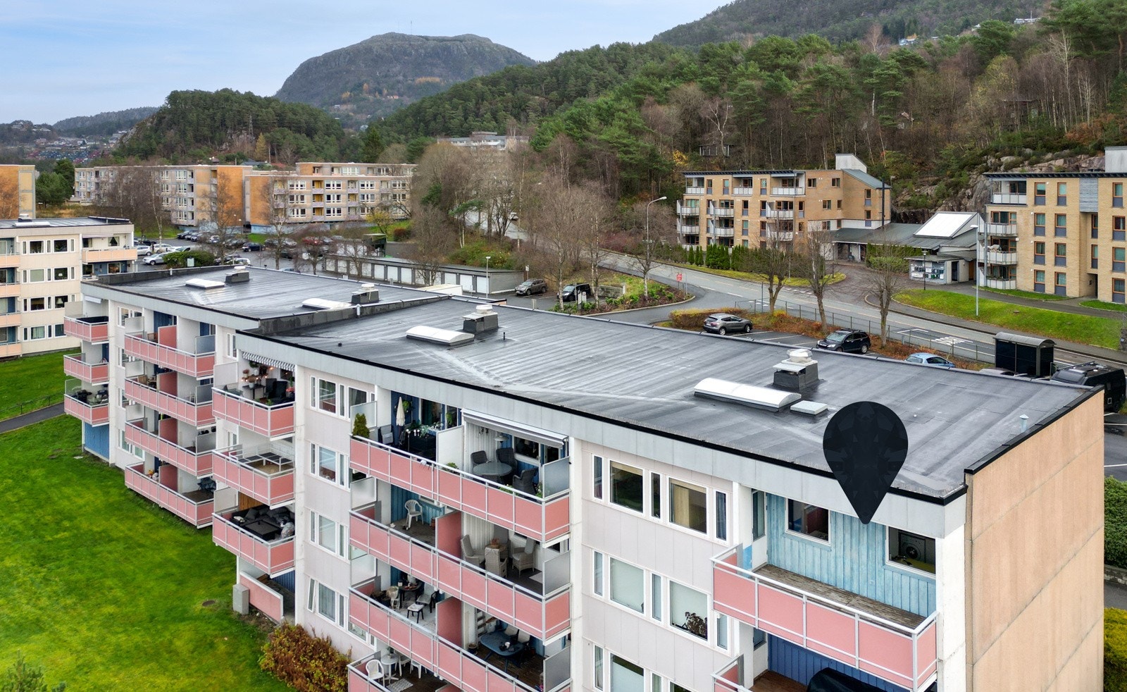 Hjørneleilighet i toppetasjen- Sentralt i Fyllingsdalen. Galleribilde