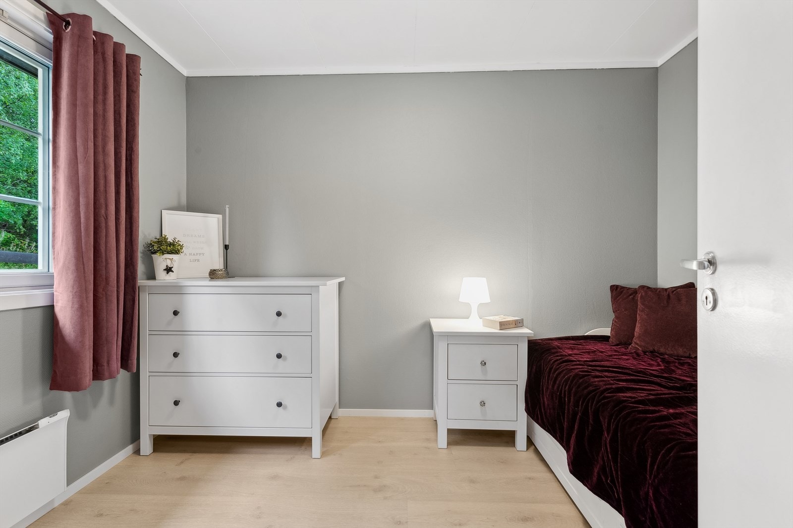 Soverom nr. 2. Galleribilde