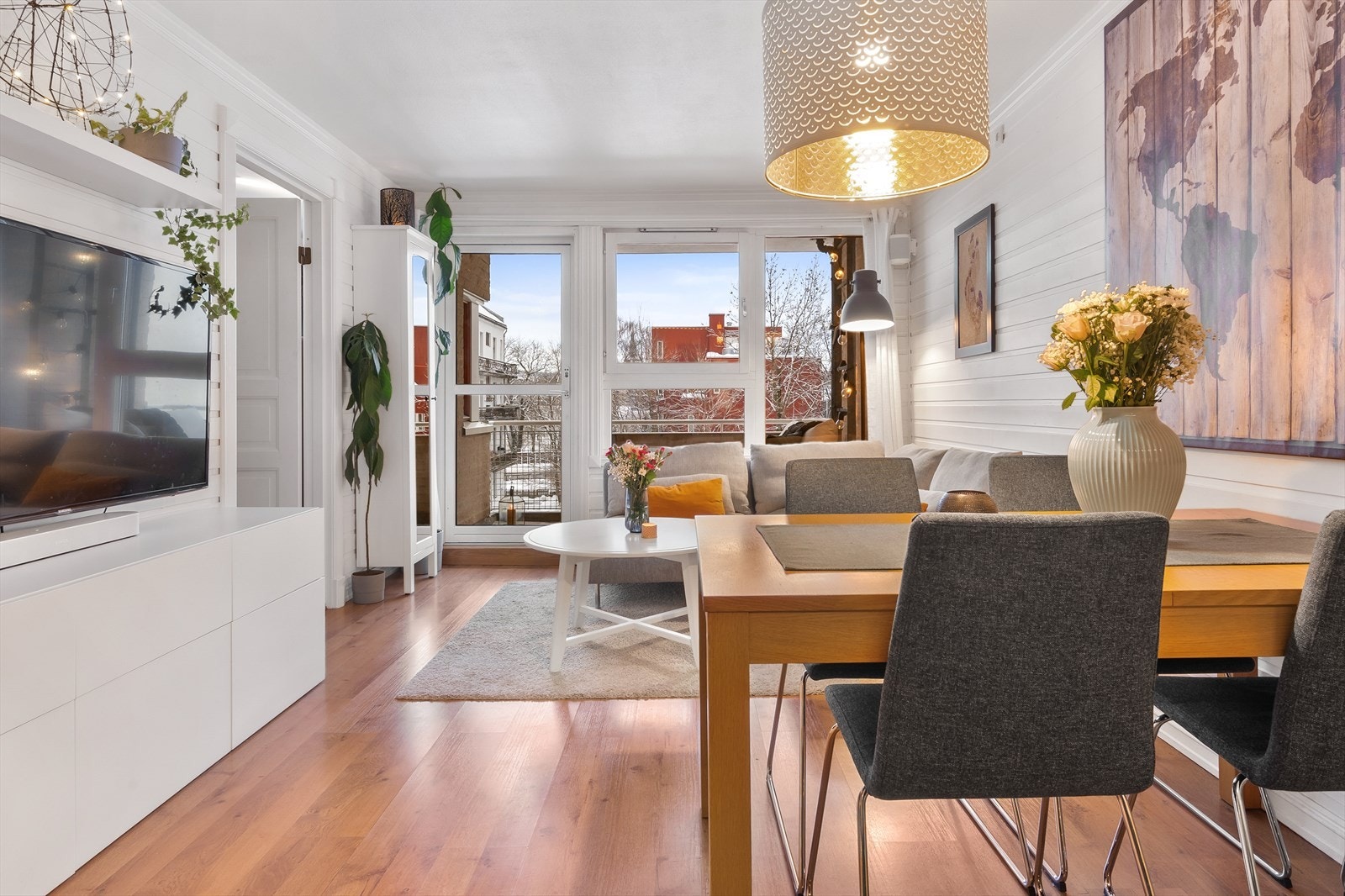 Koselig stue som er enkel å innrede funksjonelt. Galleribilde