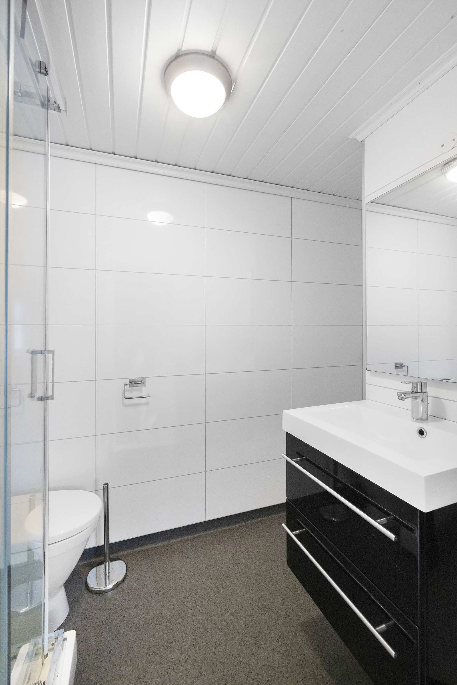 Bad i underetasje Galleribilde