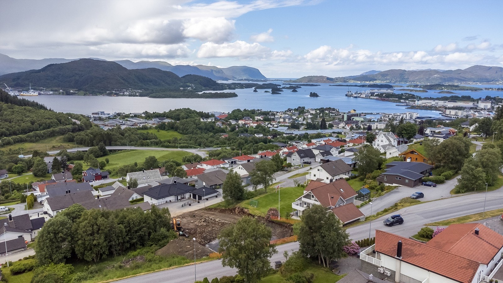 Dronebilde mot sør Galleribilde