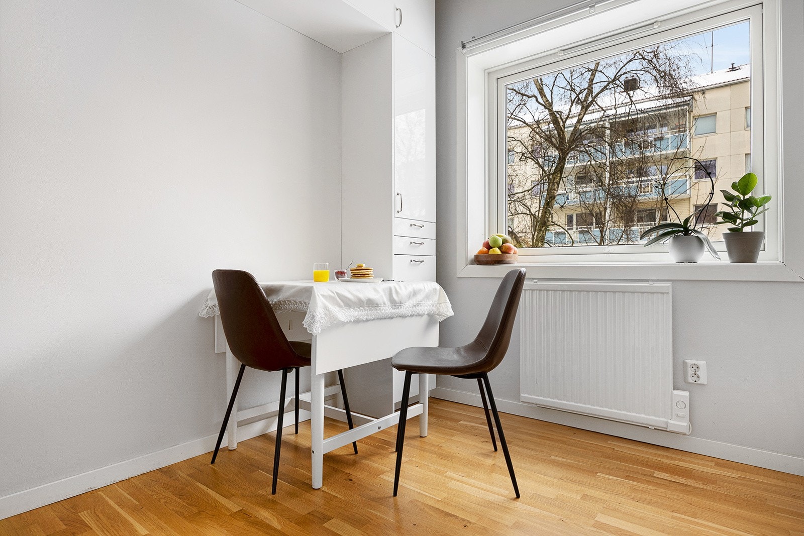 Spiseplass på kjøkken Galleribilde