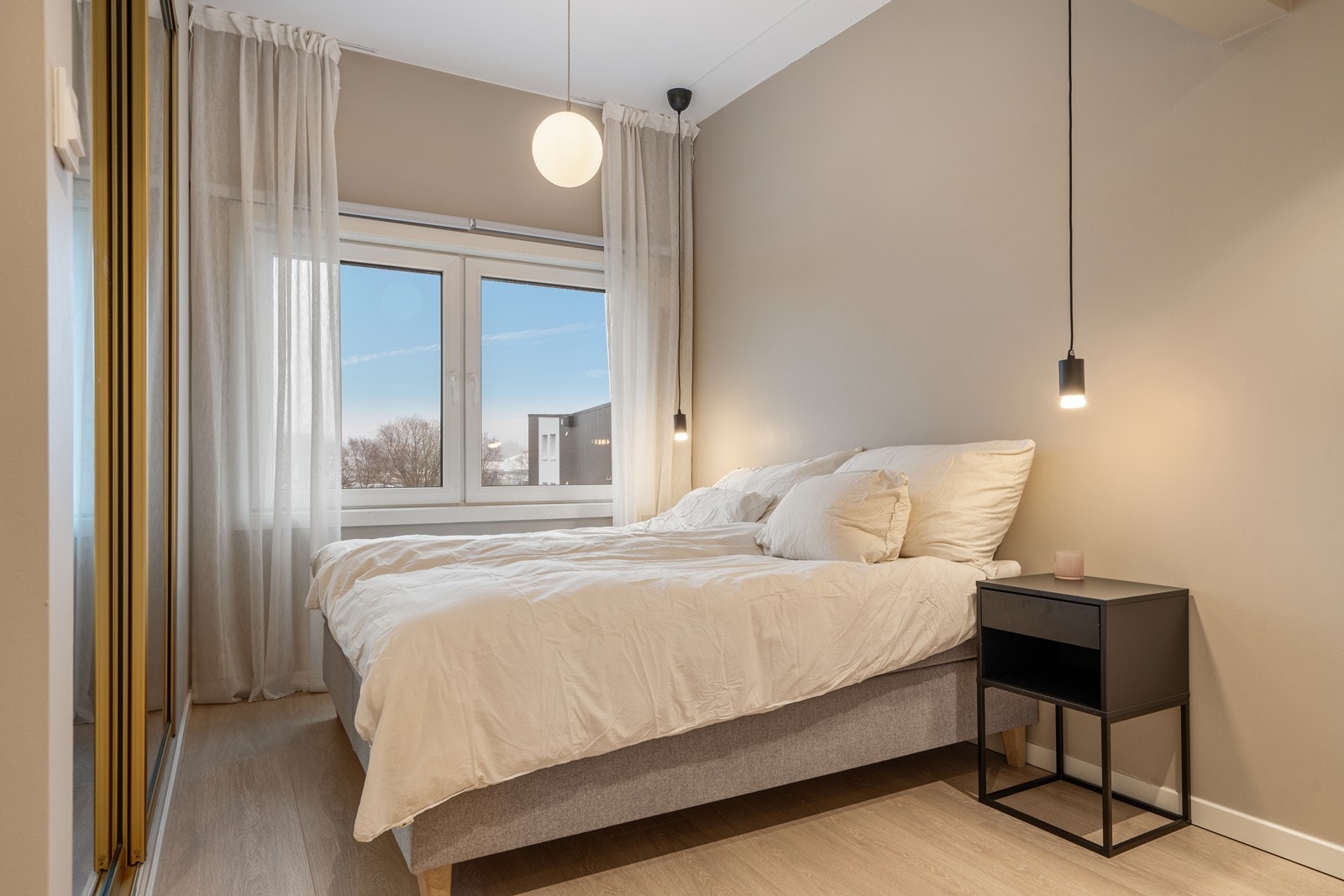 Leiligheten har to gode soverom Galleribilde