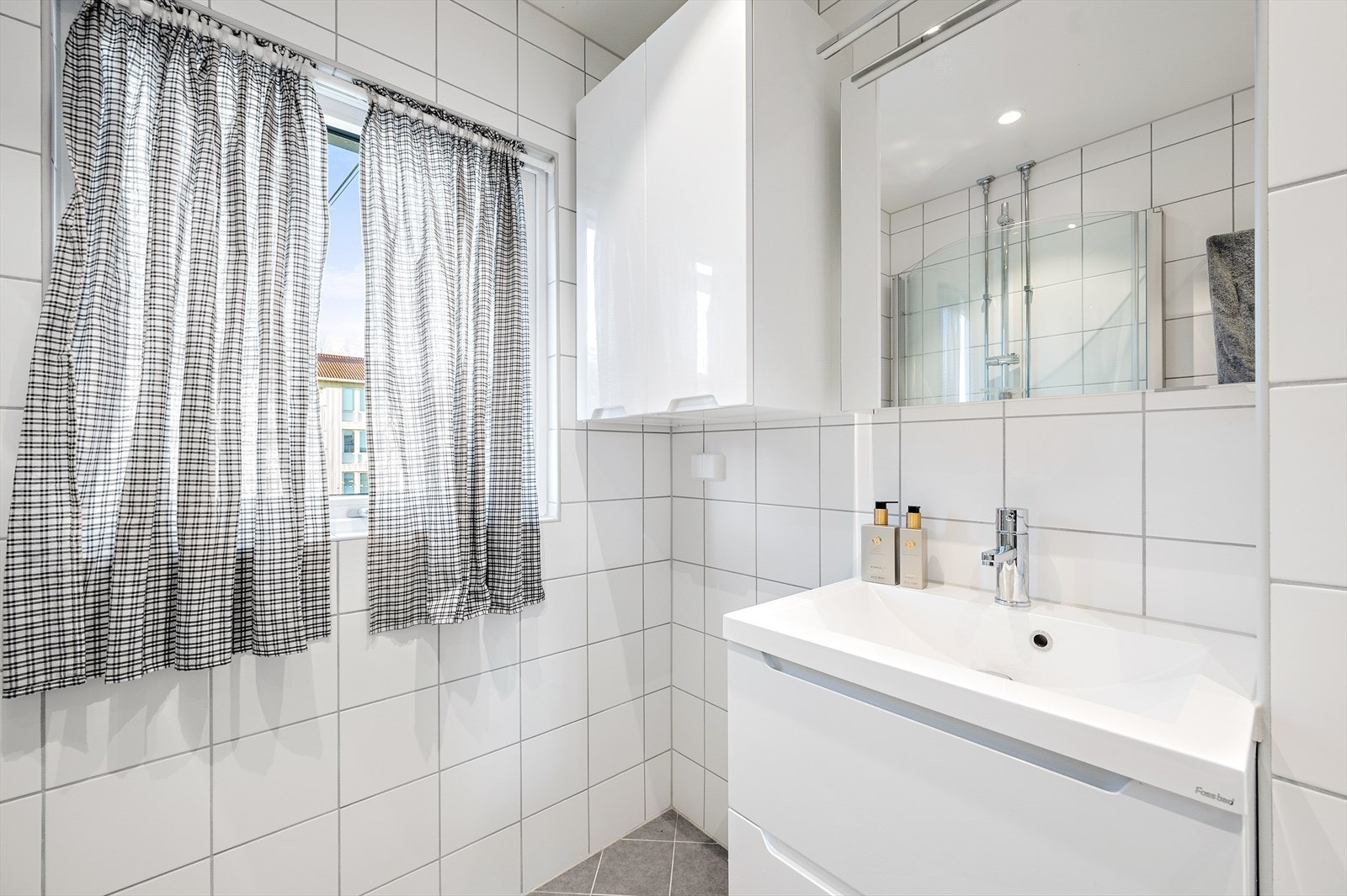 - V.V og fyring er inkl i felleskostnader - Galleribilde