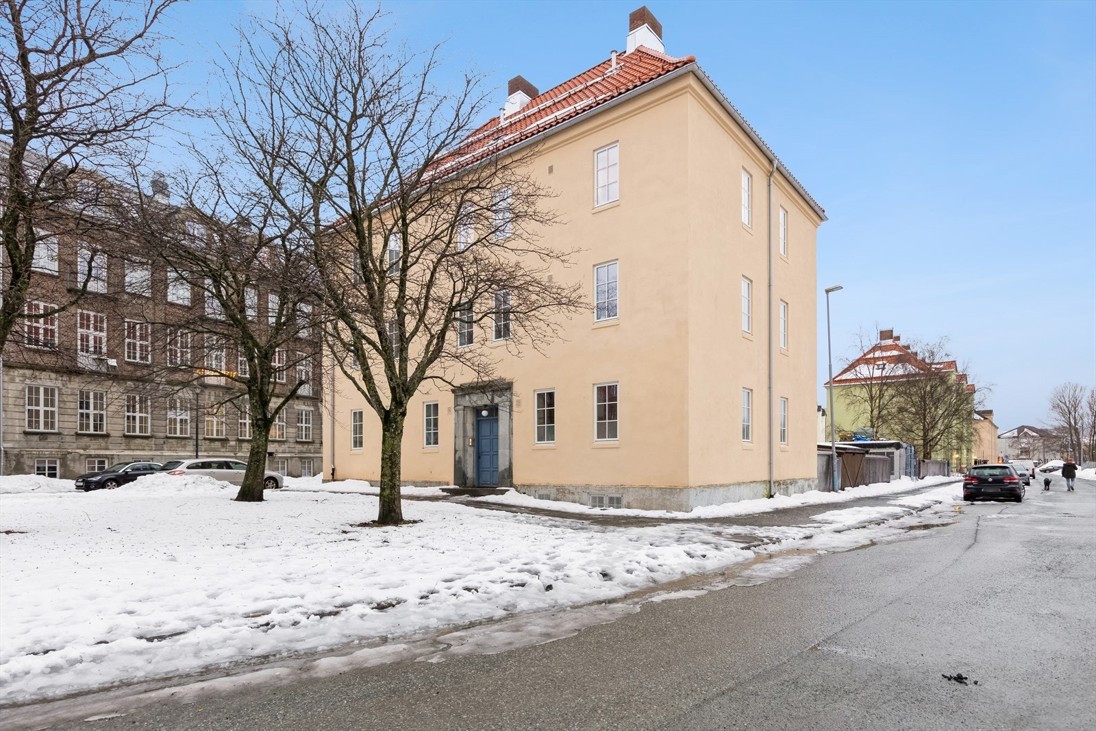 Tak, vinduer og fasade er renovert i 2024 i regi av borettslaget Galleribilde