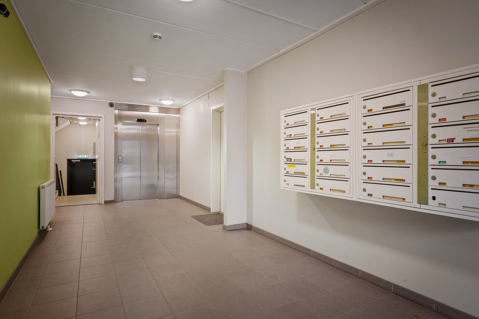 Det er enkel heisadkomst til en flott felles takterrasse med med utsikt over Ekebergåsen. Galleribilde