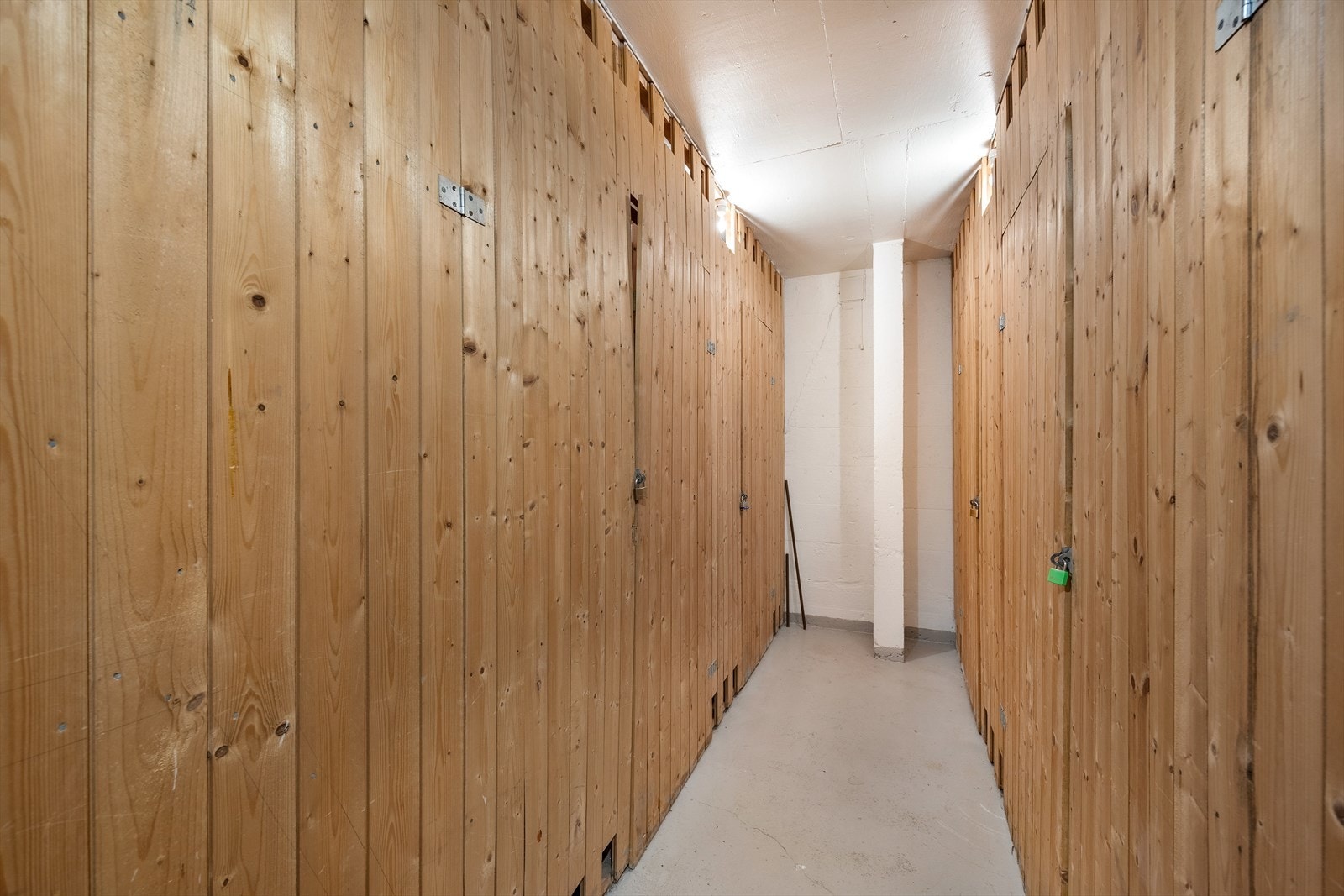 Det disponeres kjellerbod på 4 m² Galleribilde