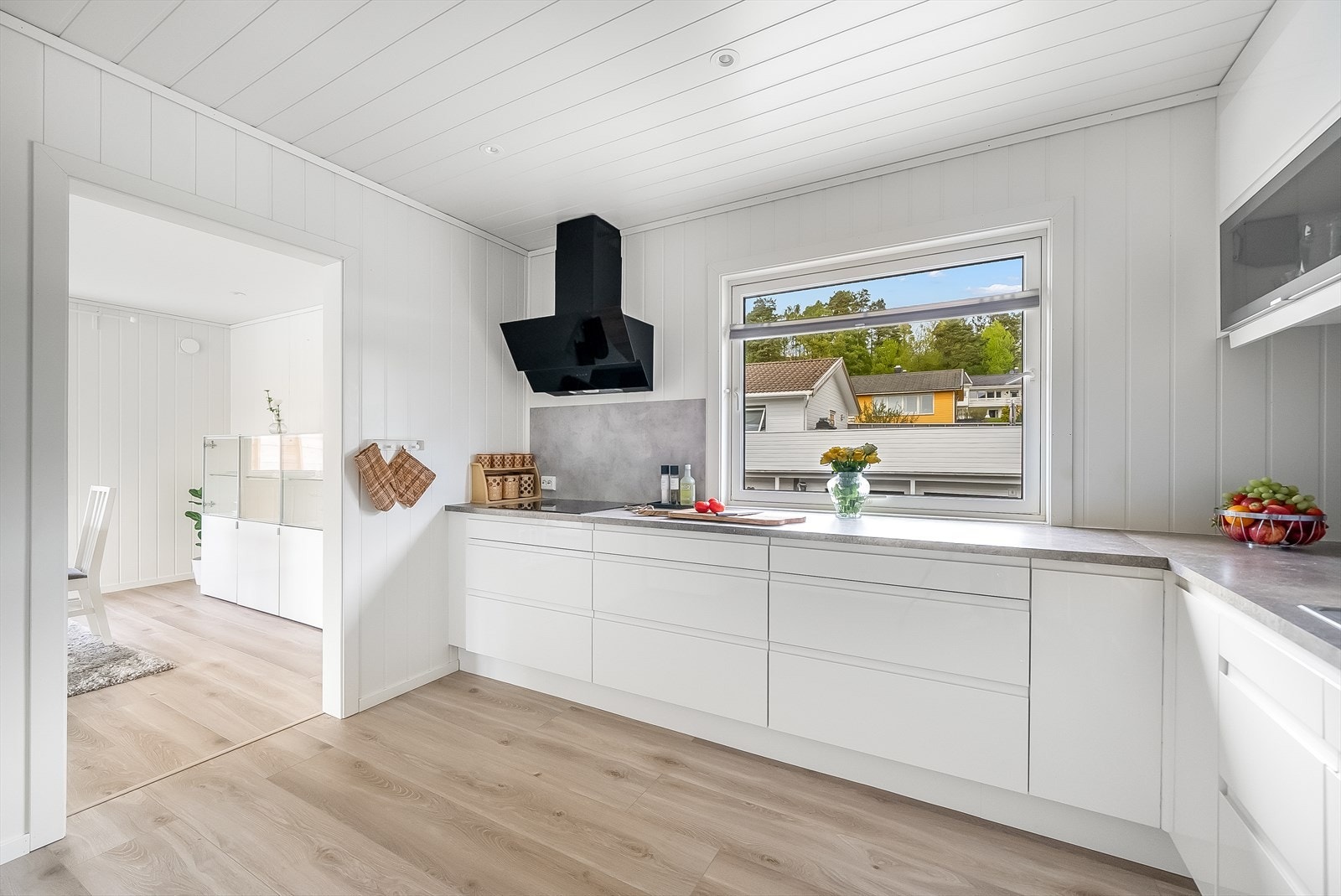 Kjøkken - inkl hvitevarene. Galleribilde