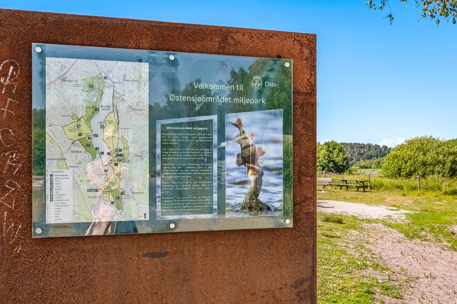 Flotte rekreasjonsmuligheter i området som Østensjøvannet med et rikt dyre- og fugleliv Galleribilde