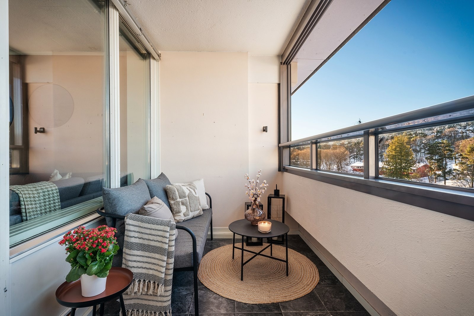 - Leiligheten har en svært sentral og attraktiv beliggenhet i hjertet av Bergen Vest - Galleribilde