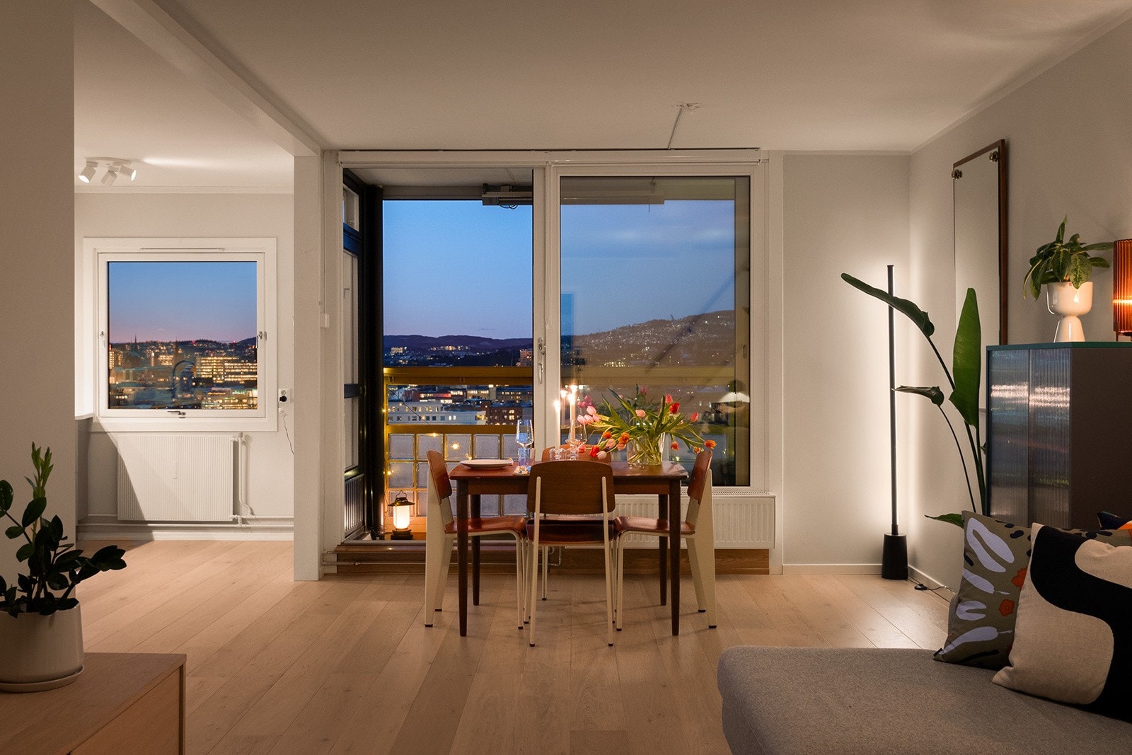 Nyoppusset i 2023. Velkommen til flott utsiktsleilighet i 12. etasje i Enerhauggata 3! Galleribilde