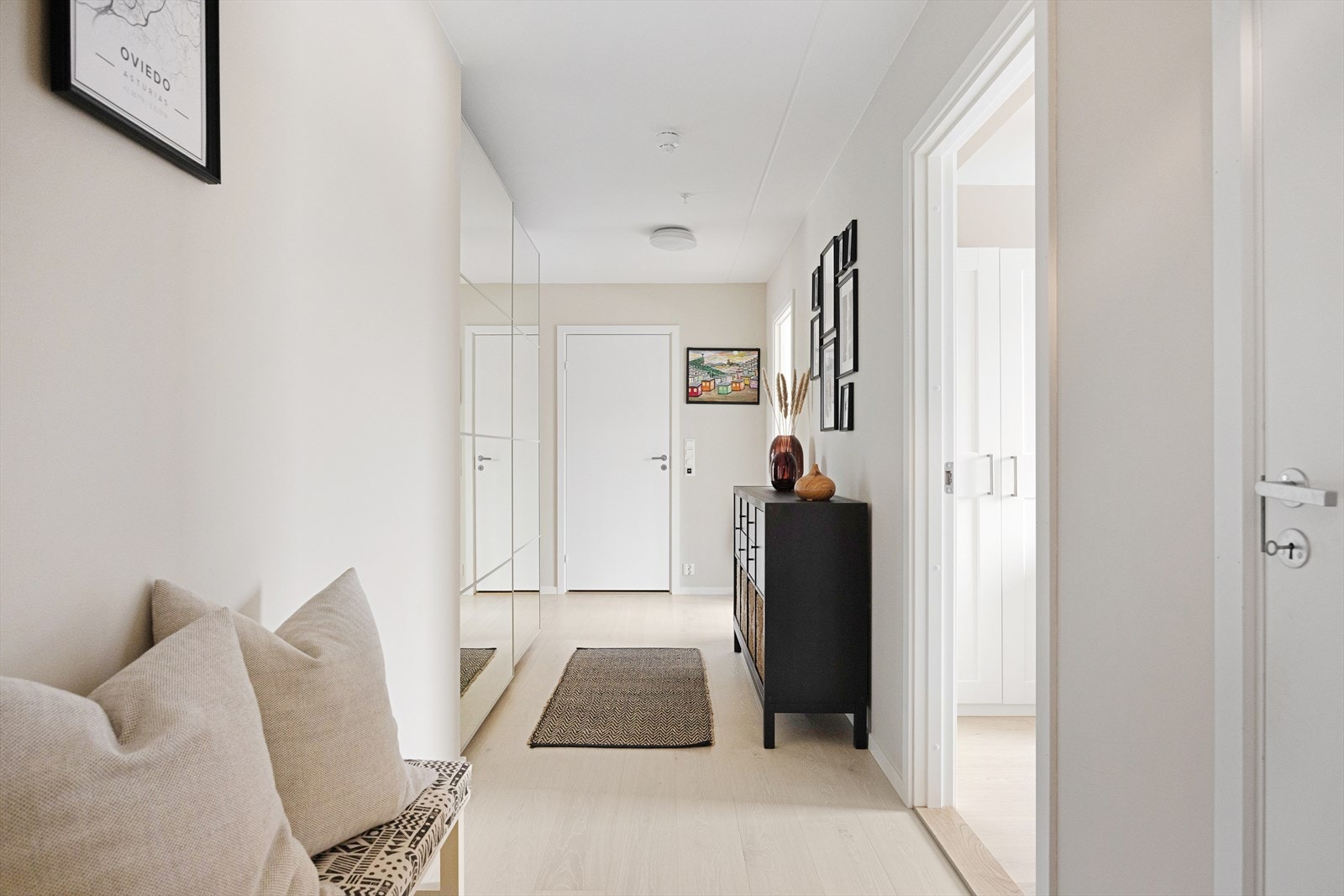 Fra gangen er det også adkomst til soverom 2. Galleribilde