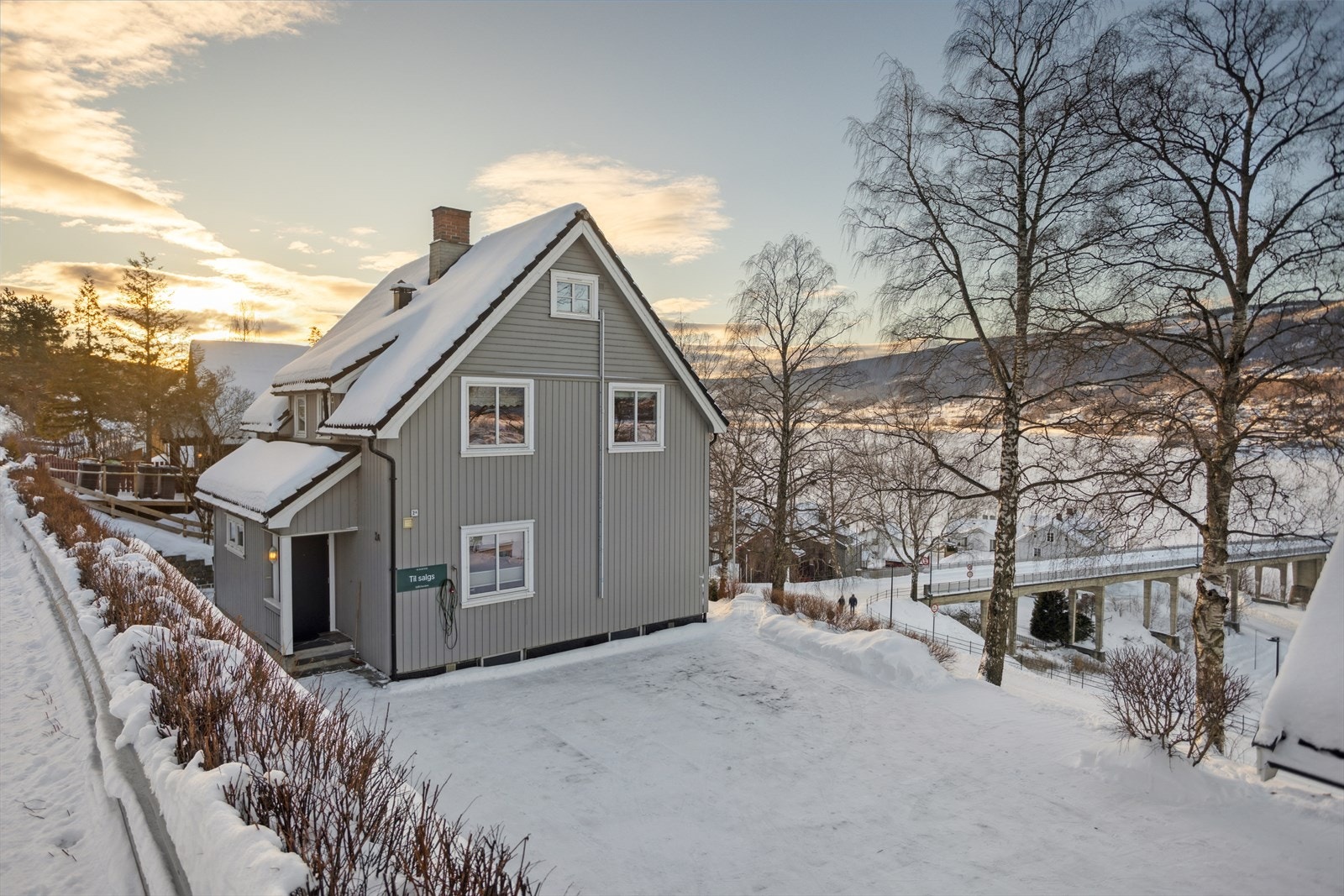 DNB Eiendom ved Joachim Lauritsen har gleden av å presentere Thorstadvegen 2A! Galleribilde