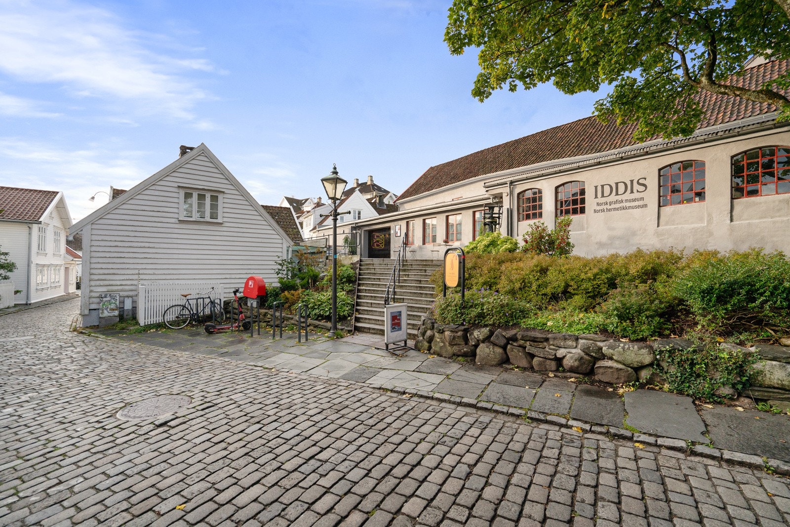 IDDIS Norsk grafisk museum og Norsk hermetikkmuseum må besøkes når man er i Gamle Stavanger. Galleribilde