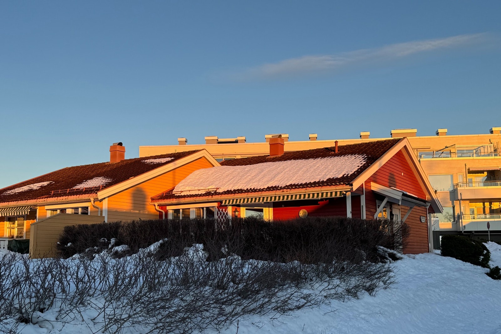 Velkommen til Olsrødsvingen 1, presentert av Eiendomsmegler 1 ved Jesper Snekkestad Galleribilde