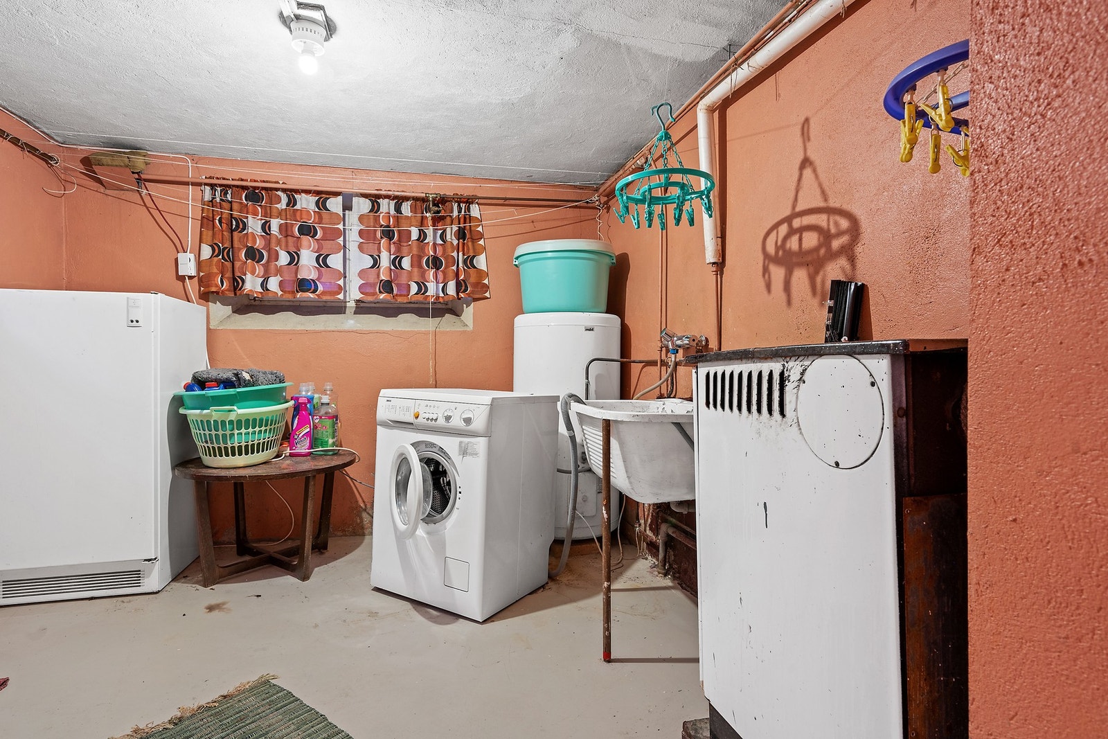 Vaskerom Galleribilde