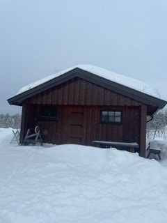 Fritidsboligen disponerer en bod i hyttefeltets fellesbod. Galleribilde