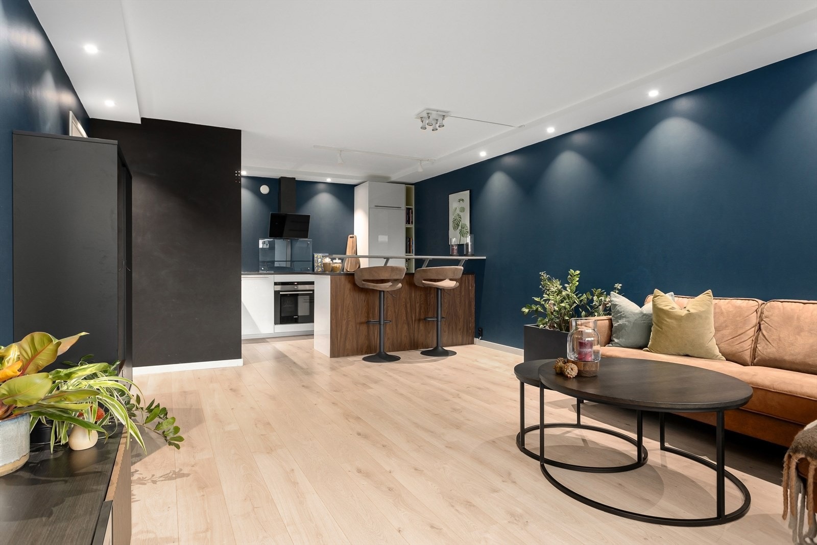 Stue kjøkken kveld Galleribilde