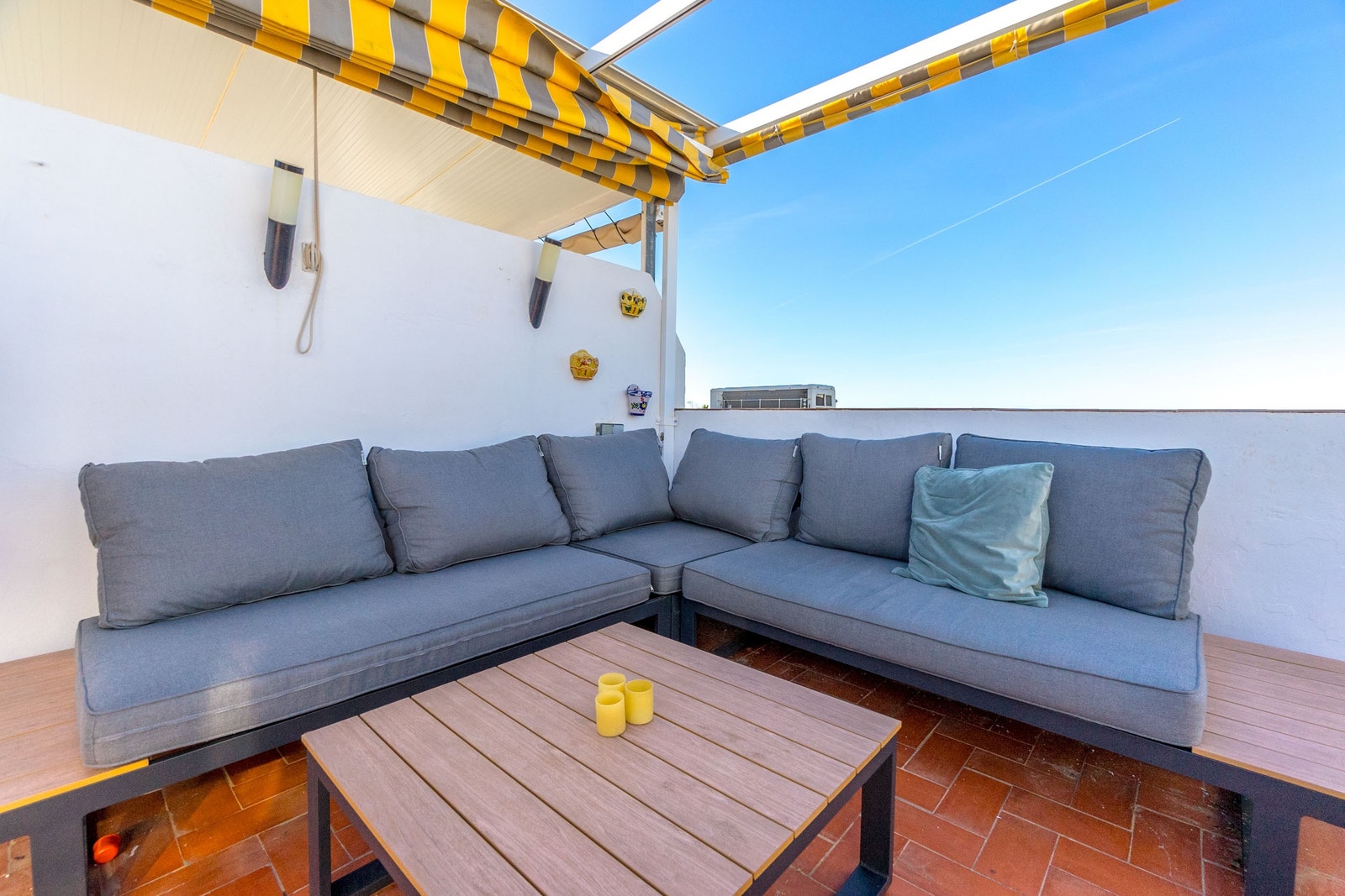 Privat takterrasse, med stor pergola Galleribilde