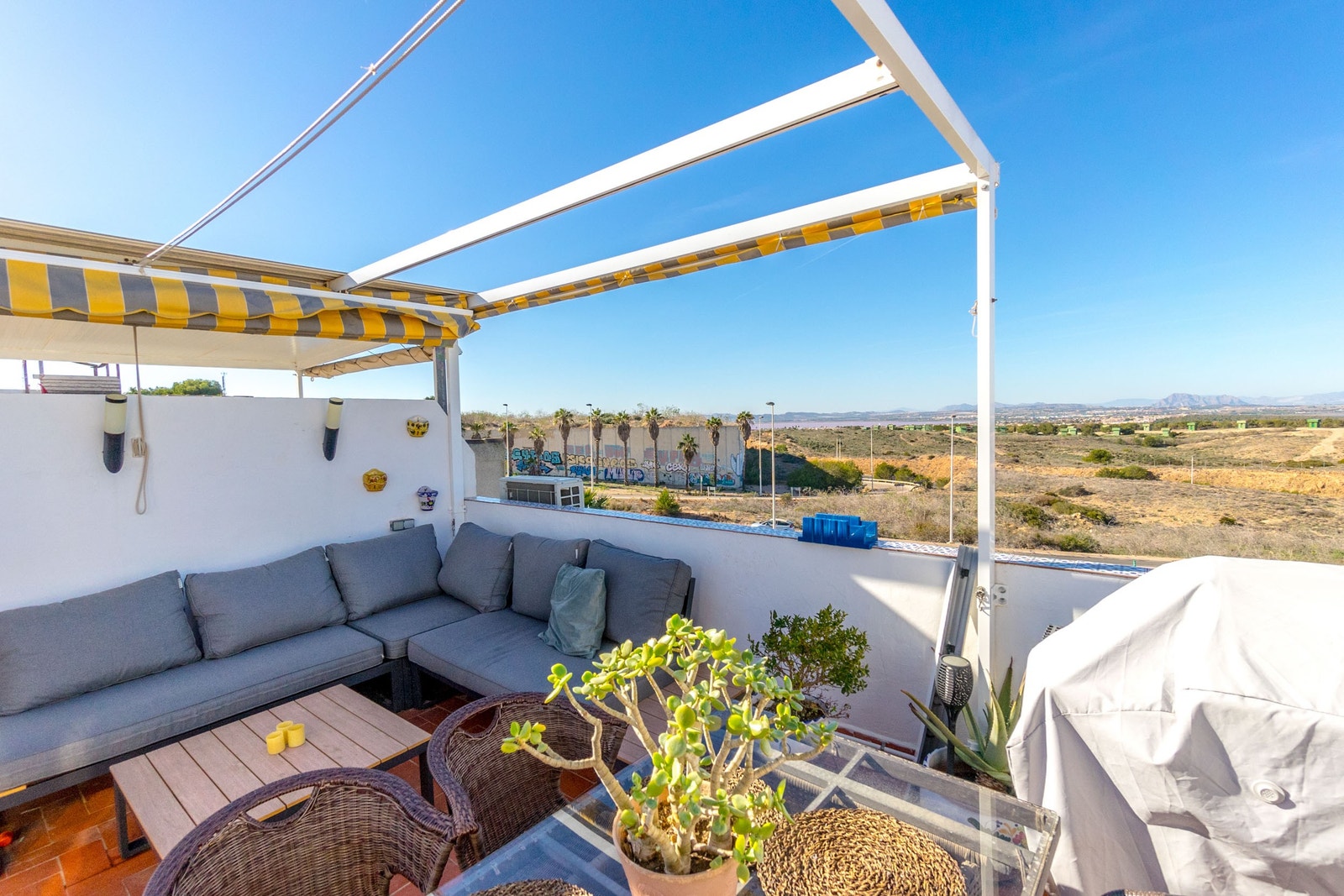 Privat takterrasse, med stor pergola Galleribilde