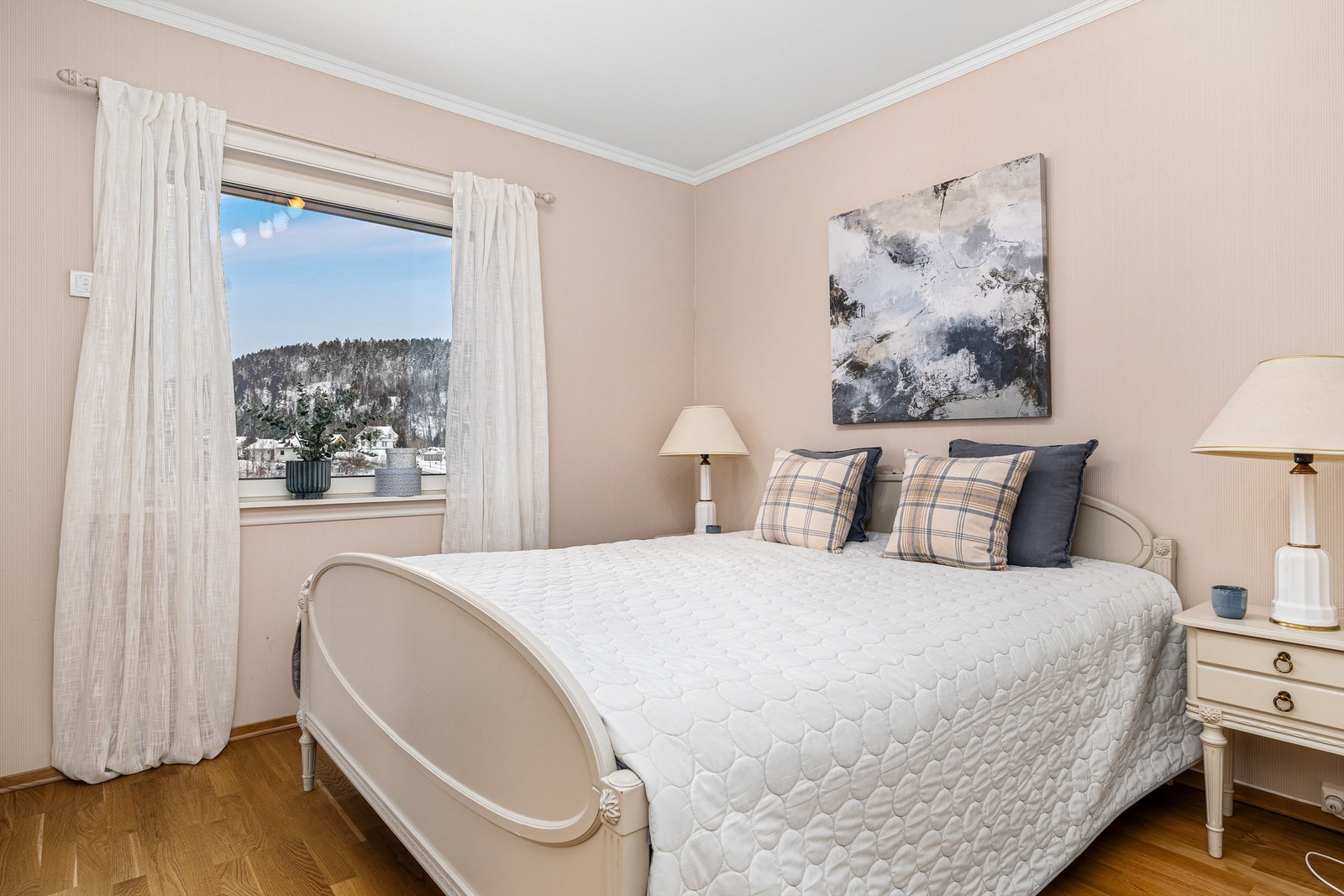 Soverom nummer to av totalt tre. Galleribilde