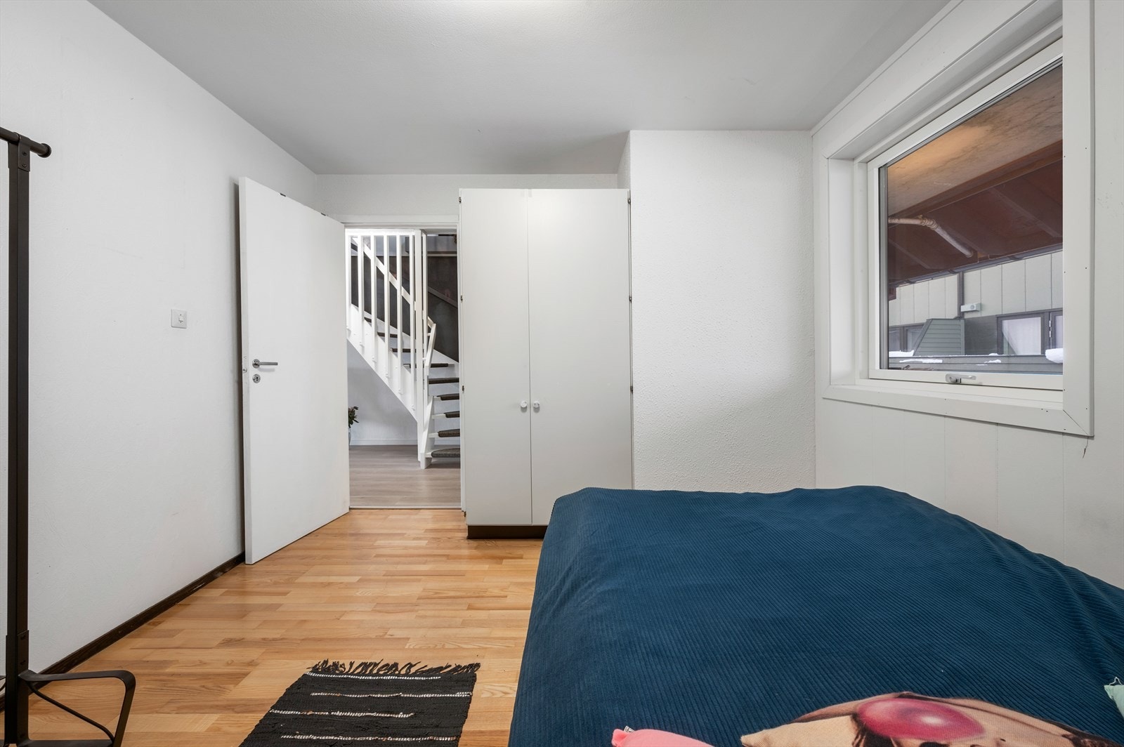 - Den lyse fargen gjør det enkelt å innrede etter sin unike smak - Galleribilde