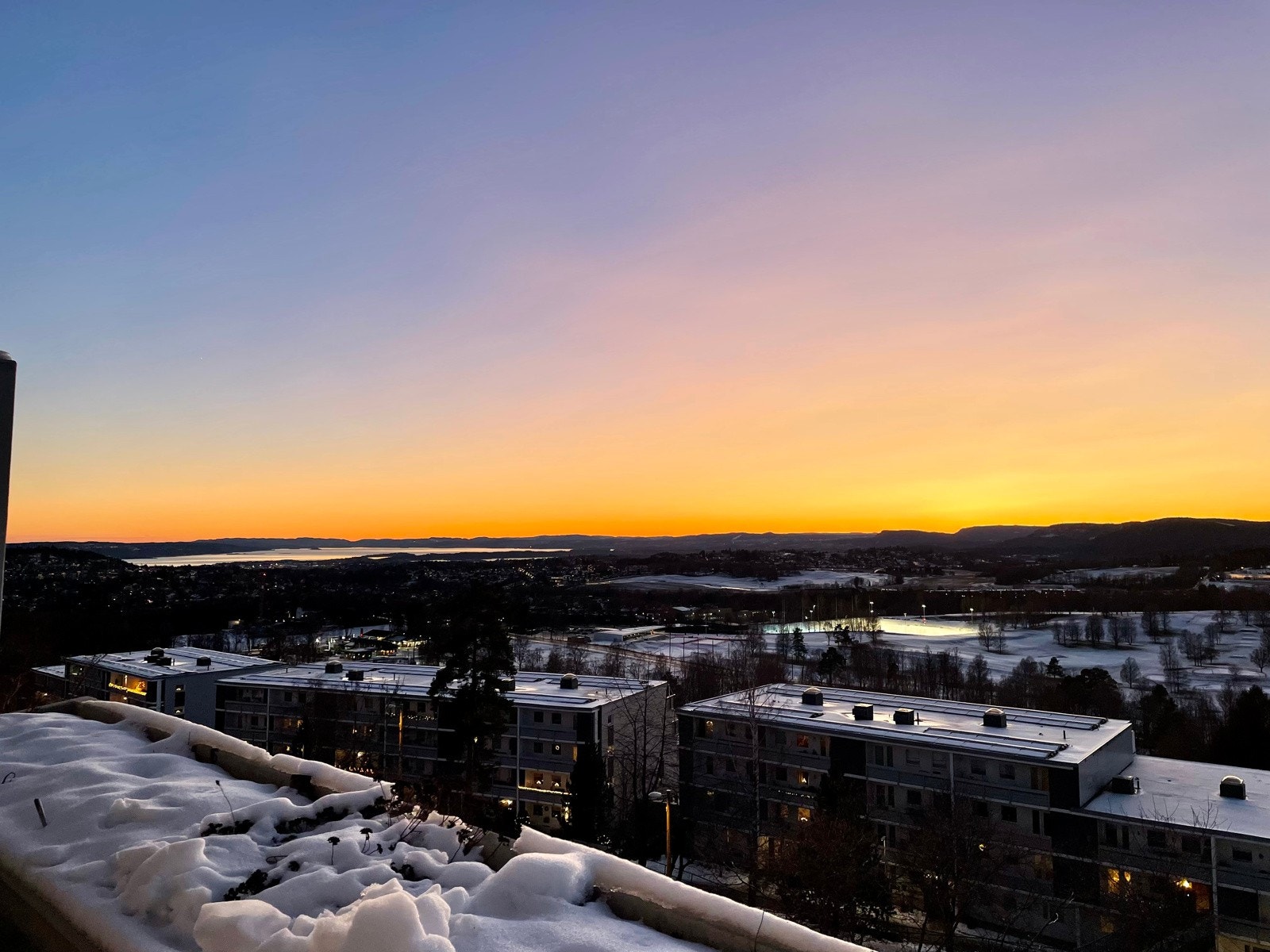 Solnedgang tatt av selger. Galleribilde