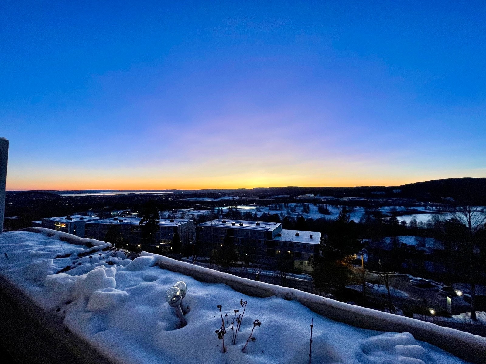 Solnedgang tatt av selger. Galleribilde