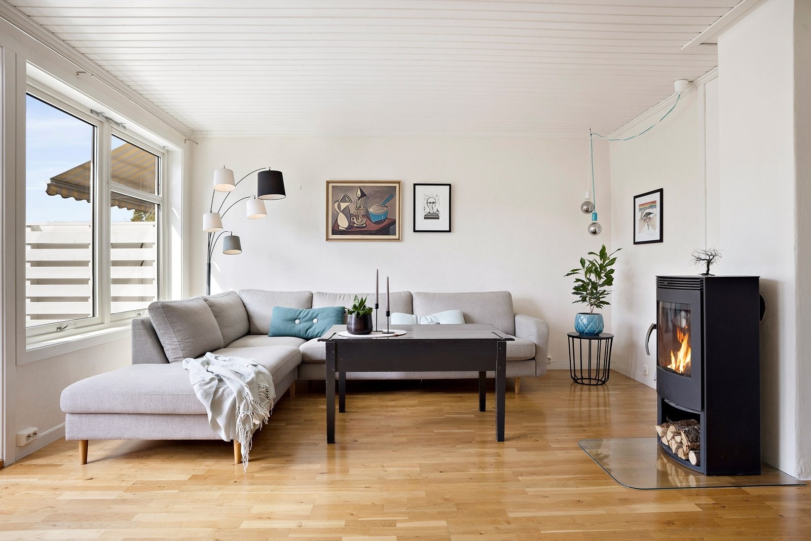 Boligen er smakfullt oppusset - her er det bare å flytte rett inn! Galleribilde