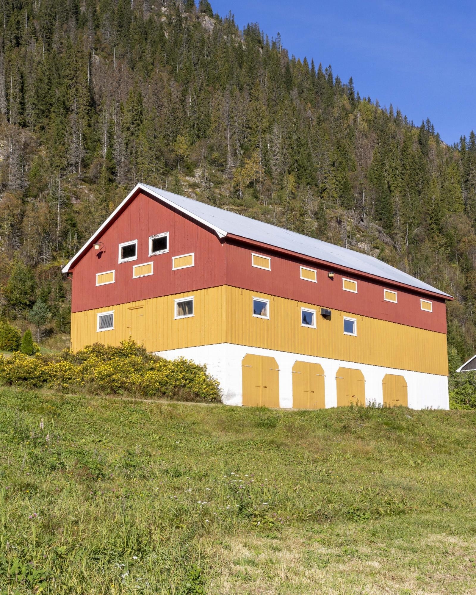 Låve/driftsbygg Galleribilde