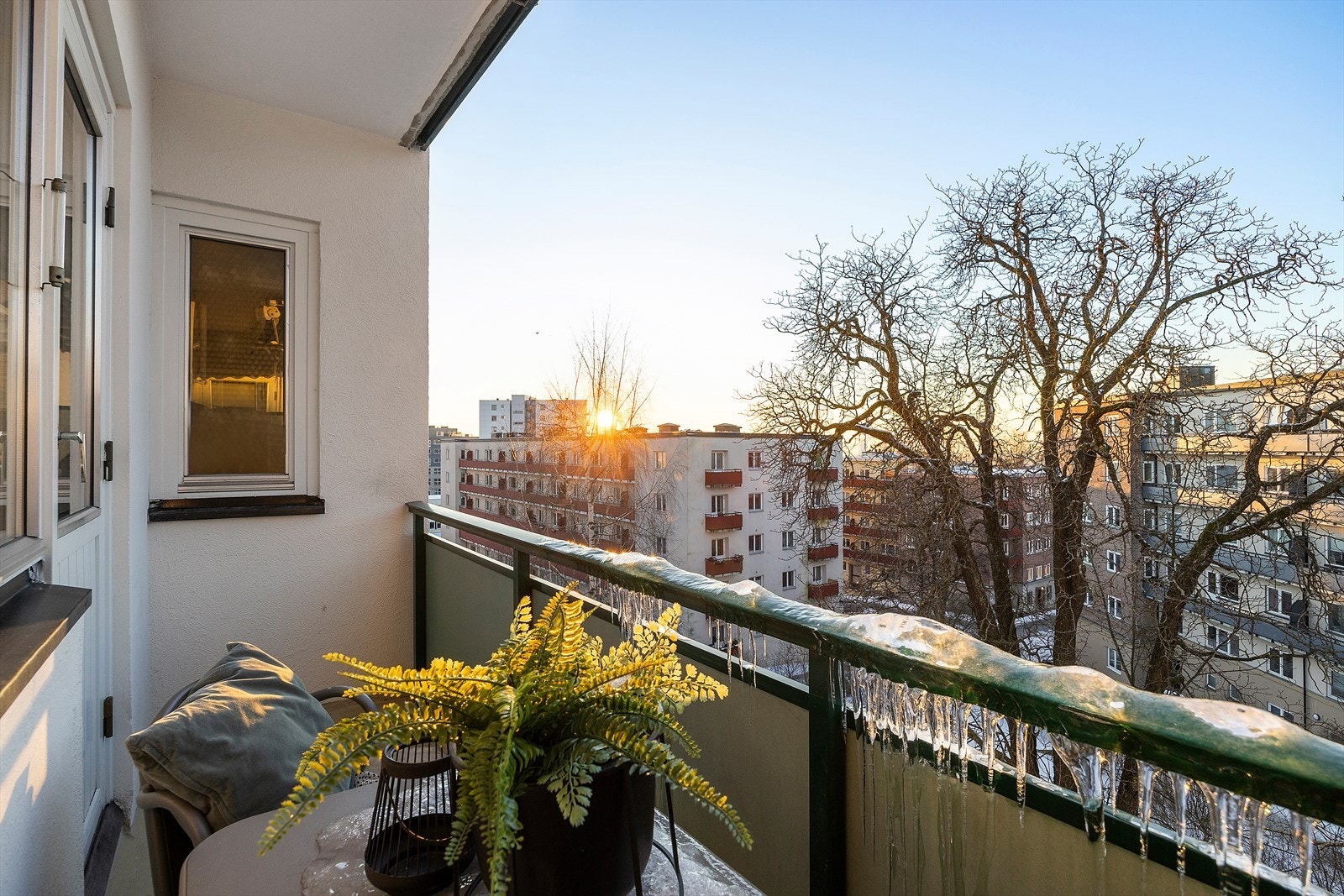 Velkommen til Sinsenveien 30 - Presentert av Joachim Lindhjem v/Nordvik Galleribilde