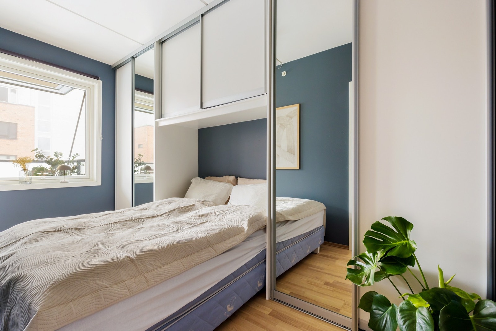 Soverommet er av god størrelse med plass til dobbeltseng. Galleribilde