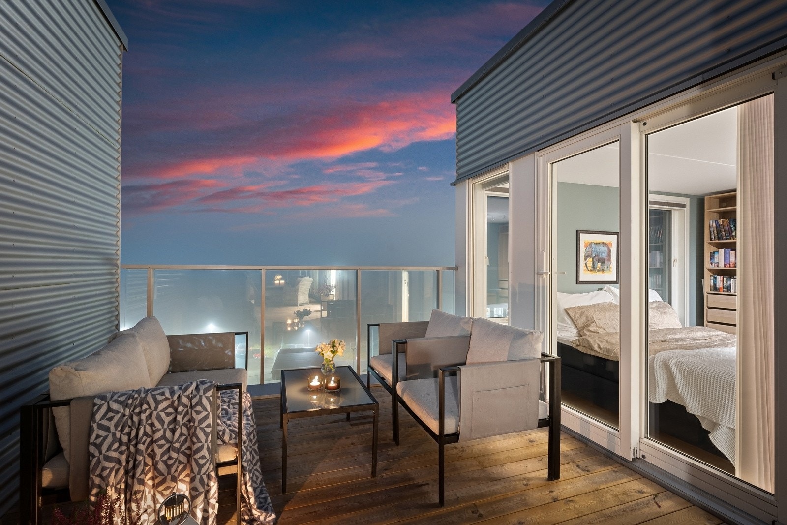 Penthouseleilighet med privat takterrasse på 44 kvm og glimrende solforhold. Galleribilde