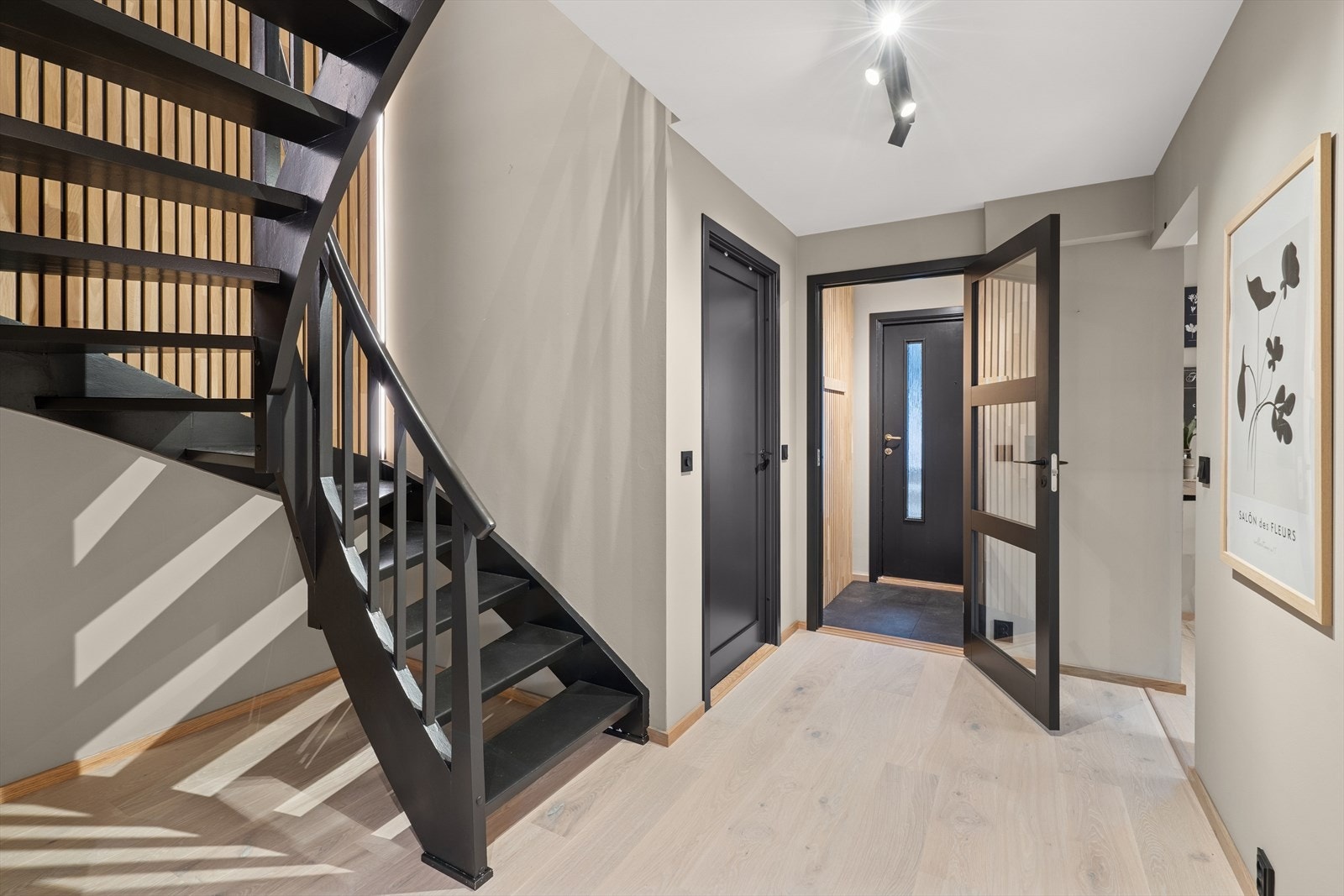 Trappgangen er ca 9,2 m². Galleribilde